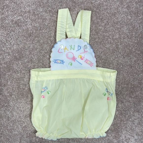Vintage Mayfair 0/3 months candy embroidered shortalls - Picture 1 of 8
